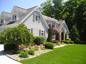 Landscapers and Lawncare Services in Oskaloosa, IA